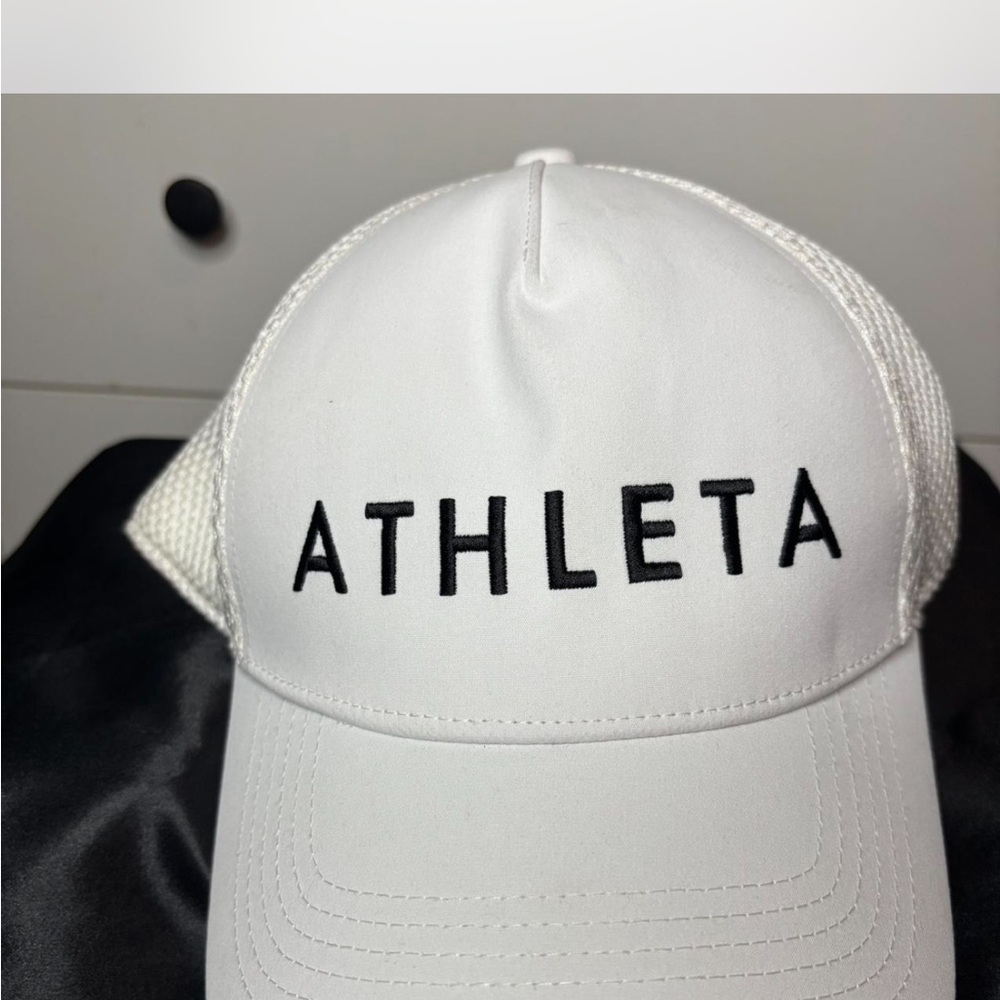 Athleta Icon Trucker Hat